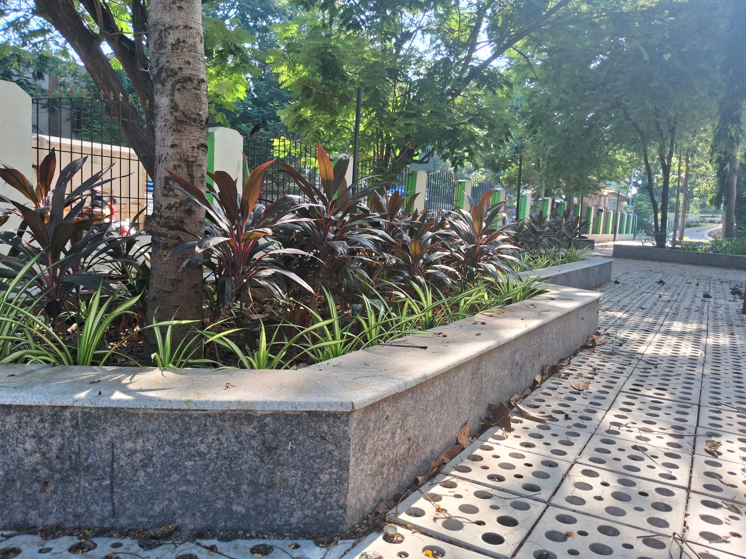 Completed Maadi Poonga rooftop park designed by VBS, Chennai (12)