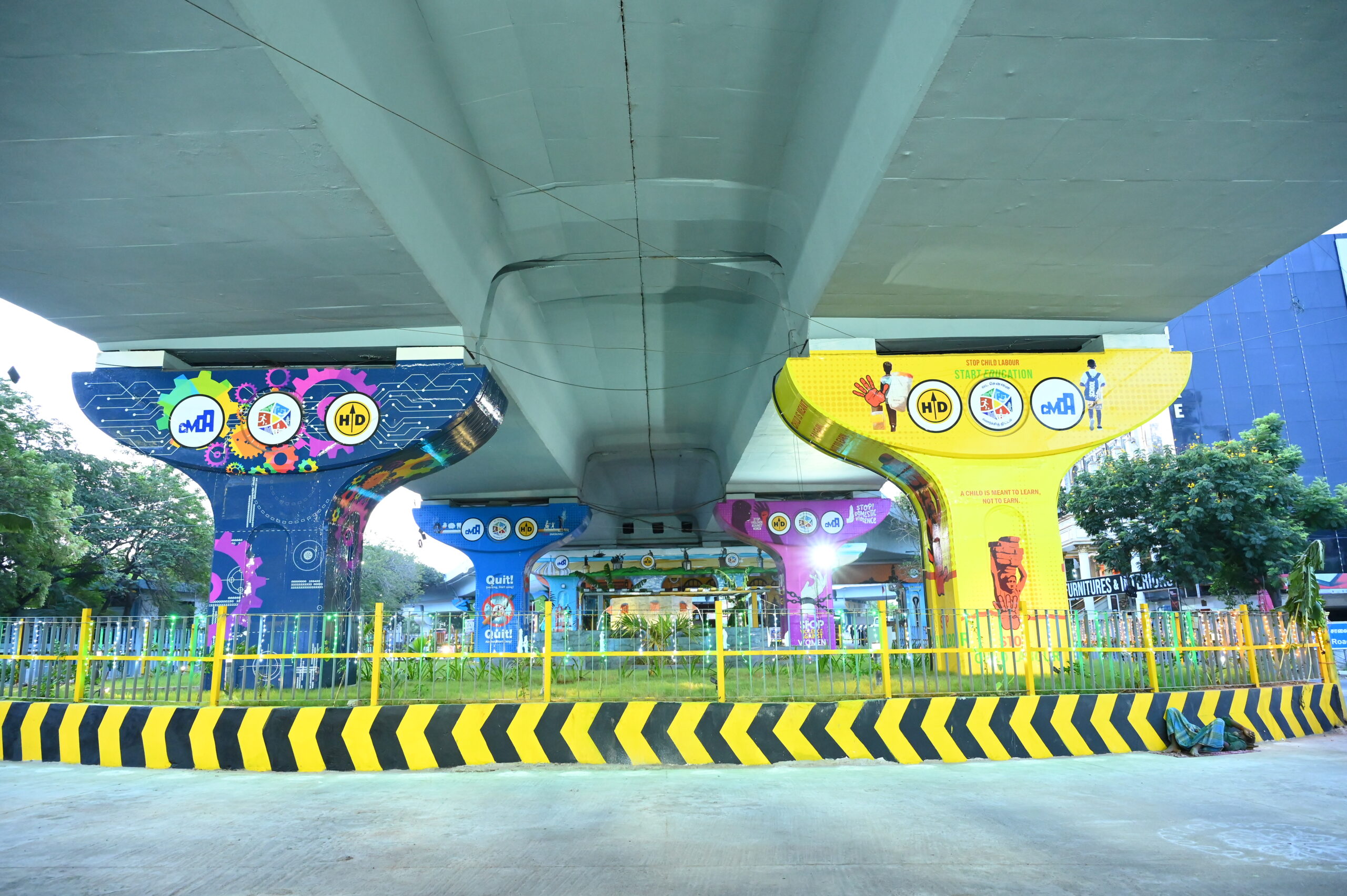 Completed public space beneath the Vadapalani flyover, Chennai, designed by VBS (2)