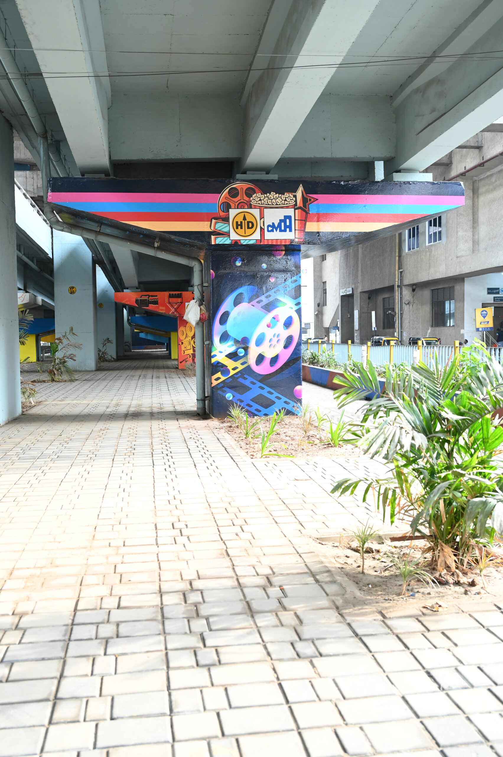 Completed public space beneath the Vadapalani flyover, Chennai, designed by VBS (9)